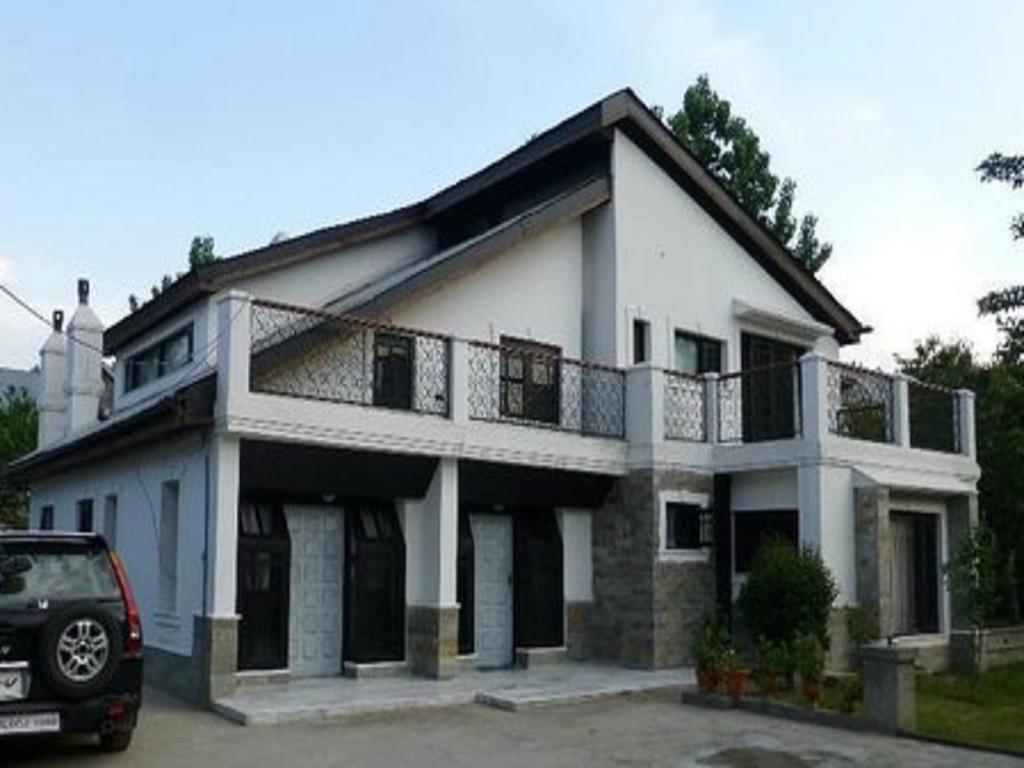 Jeelani Guest House Srinagar  Exterior photo