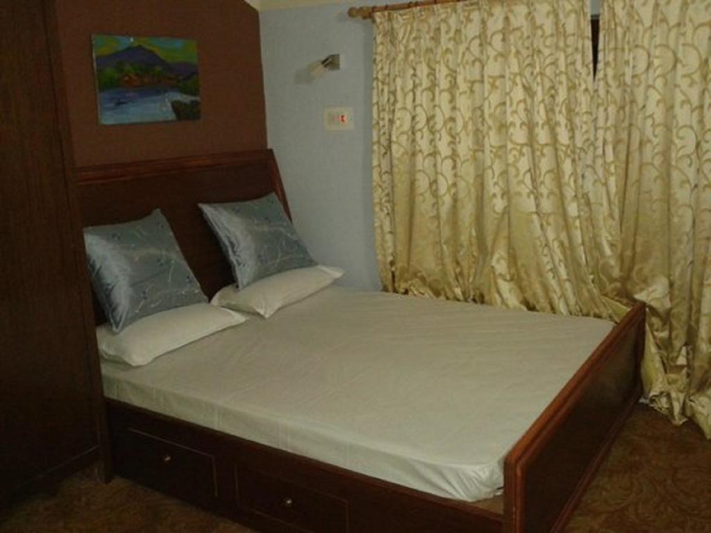 Jeelani Guest House Srinagar  Room photo